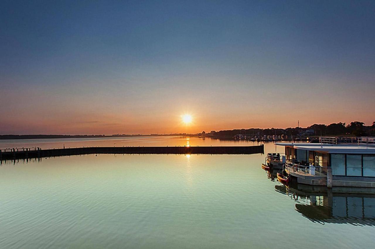 Hausboot Floating Houses Blue Active In Ribnitz-Damgarten Esterno foto